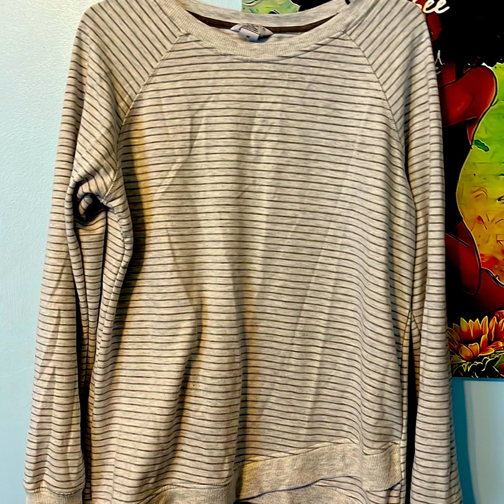 ❤️ 2/$10 women soft top